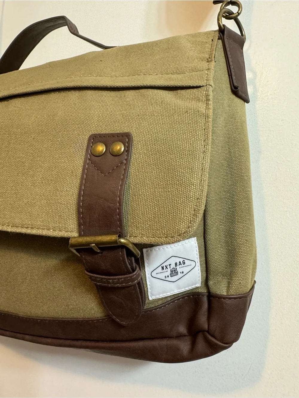 NXT BAG Messenger Bag